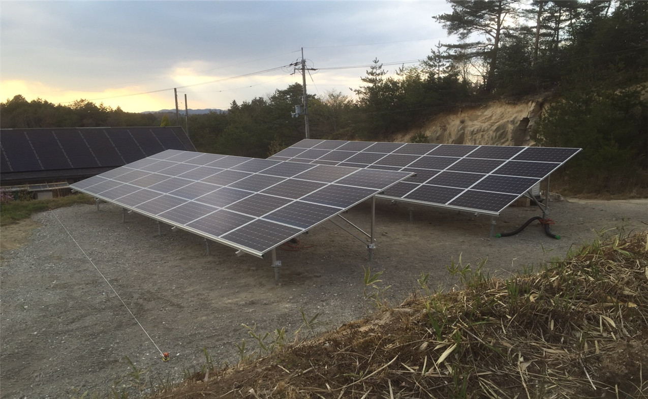 Proyecto de planta solar de 70kw en nara, japón (módulo solar inteligente)